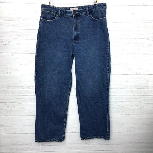 Wrangler Women's Loose Straight Leg Jeans Mid Rise Stretch Size 16 length 30" - Picture 1 of 9